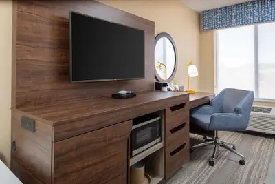 Photo 3 - Hampton Inn Castle Rock