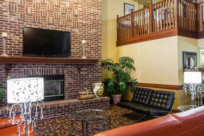 Photo 4 - Quality Inn Bolingbrook I-55