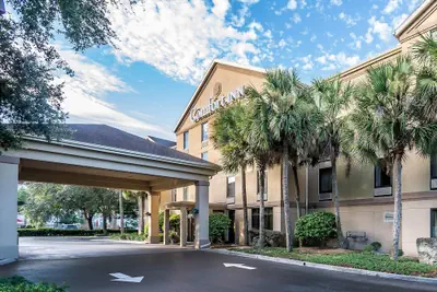 Photo 2 - Comfort Inn University