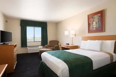 Photo 3 - Travelodge by Wyndham Pecos