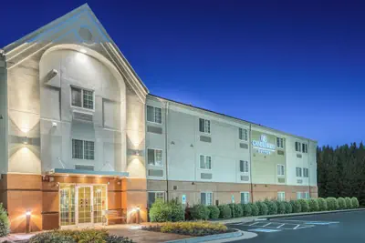 Photo 2 - Candlewood Suites Hopewell - Fort Lee by IHG