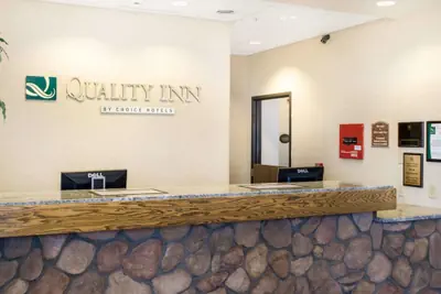 Photo 3 - Quality Inn Oacoma - Chamberlain