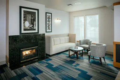 Photo 3 - Holiday Inn Express Corvallis-On the River by IHG