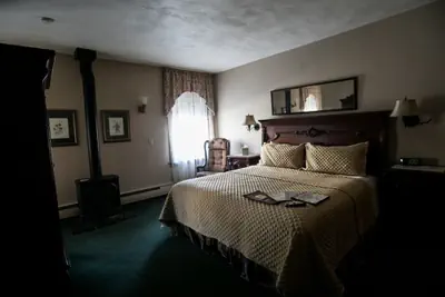 Photo 4 - Hotel Ruby Marie