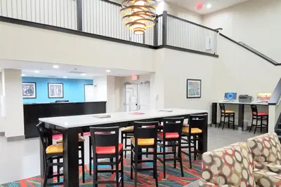 Photo 4 - Hawthorn Suites by Wyndham Irving DFW South