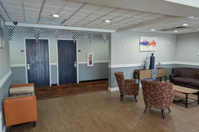 Photo 3 - Quality Suites