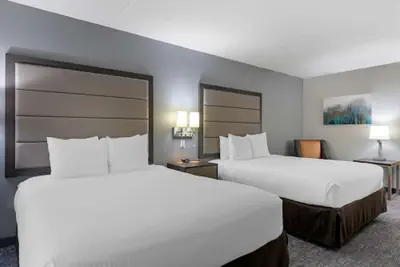 Photo 5 - Best Western Plus McAllen Airport Hotel