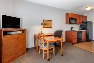 Photo 2 - MainStay Suites Emporia