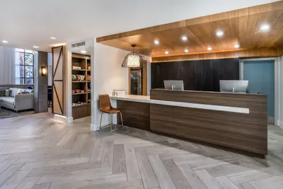 Photo 3 - Staybridge Suites Denver - Cherry Creek by IHG