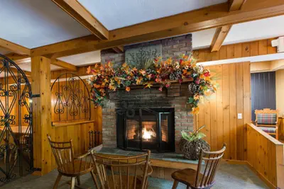 Photo 2 - Northern Lights Lodge