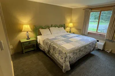 Photo 4 - Northern Lights Lodge