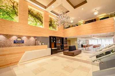 Photo 4 - Days Inn & Suites by Wyndham Fort Myers Near JetBlue Park