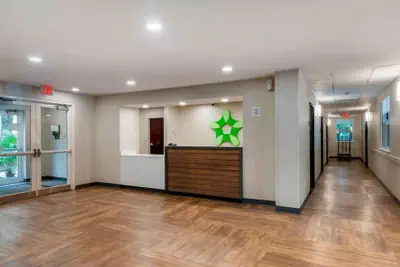 Photo 4 - Extended Stay America Premier Suites Miami Coral Gables