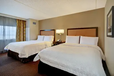 Photo 4 - Hampton Inn NY-JFK