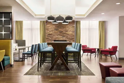 Photo 4 - Hampton Inn Quakertown
