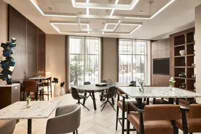 Photo 4 - AC Hotel by Marriott New Orleans French Quarter