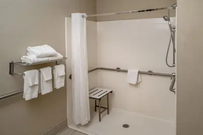 Photo 5 - Country Inn & Suites by Radisson, Charleston South, WV