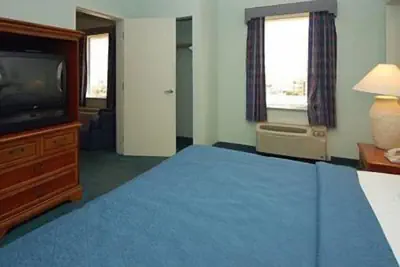 Photo 5 - Cocoa Beach Suites