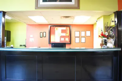 Photo 3 - Americas Best Value Inn & Suites Haltom City Ft. Worth