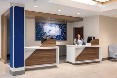 Photo 3 - Holiday Inn Express & Suites Hagerstown by IHG