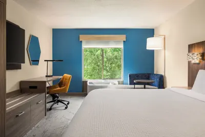Photo 5 - Holiday Inn Express & Suites Hagerstown by IHG