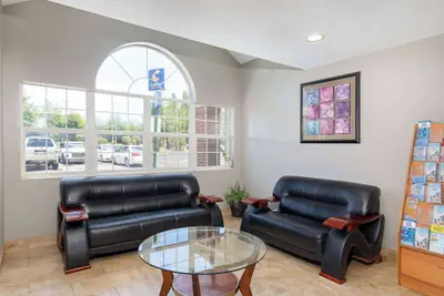 Photo 3 - Microtel Inn & Suites by Wyndham Cordova Memphis I-40 East