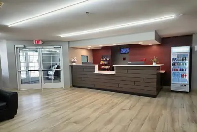 Photo 2 - Microtel Inn & Suites by Wyndham Claremore