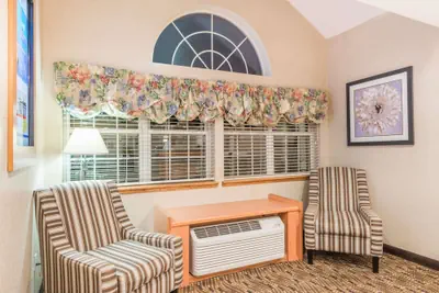 Photo 2 - Microtel Inn & Suites by Wyndham Uncasville Casino Area