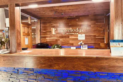 Photo 2 - Travelodge by Wyndham Valleyfair Shakopee