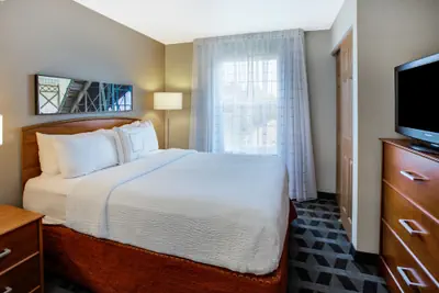 Photo 3 - TownePlace Suites Detroit Sterling Heights