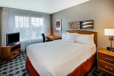 Photo 4 - TownePlace Suites Detroit Sterling Heights