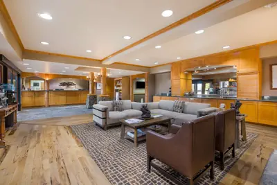 Photo 3 - Best Western Northwest Lodge
