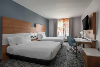 Photo 4 - Fairfield Inn & Suites by Marriott Oakland Hayward