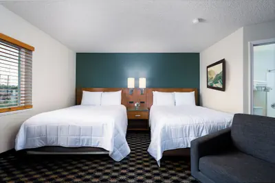Photo 5 - MCM Elegante Suites