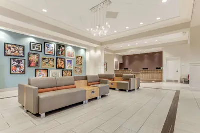 Photo 3 - Sonesta Anaheim Resort Area