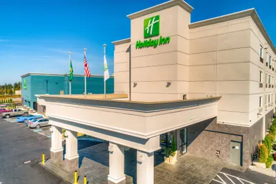 Photo 2 - Holiday Inn Tacoma Mall by IHG