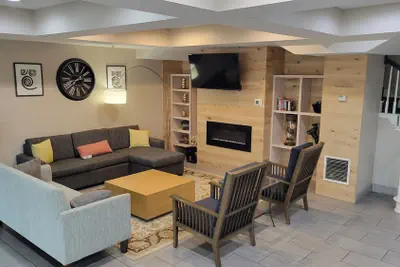 Photo 3 - Country Inn & Suites by Radisson, McDonough, GA