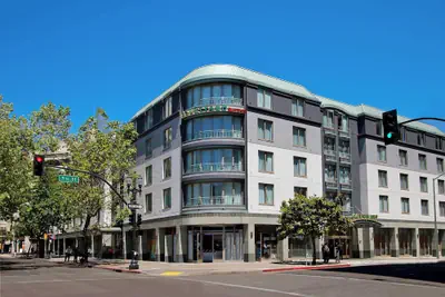 Photo 2 - Courtyard by Marriott Oakland Downtown