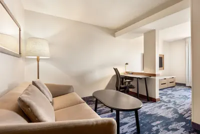Photo 4 - Fairfield Inn & Suites by Marriott Reno Sparks