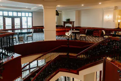 Photo 2 - French Quarter Inn