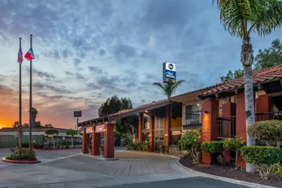 Photo 2 - Best Western Americana Inn