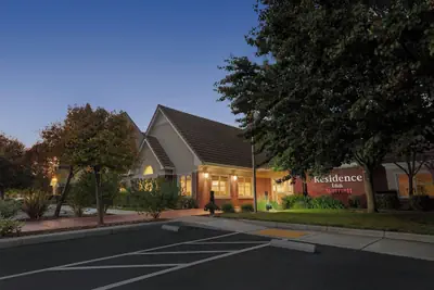 Photo 2 - Residence Inn by Marriott San Jose South\/Morgan Hill