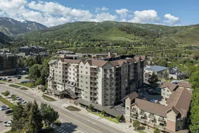 Photo 2 - Sheraton Mountain Vista Villas, Avon / Vail Valley
