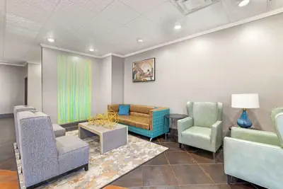 Photo 3 - Best Western Savannah Airport Inn & Suites