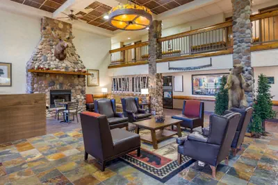 Photo 5 - Comfort Inn & Suites Branson Meadows
