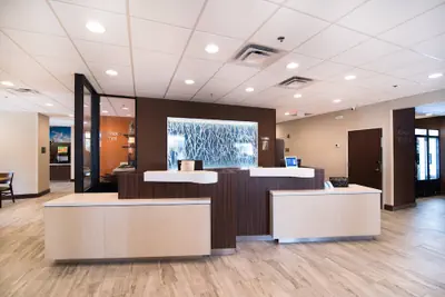 Photo 4 - Fairfield Inn and Suites by Marriott Atlanta Airport North