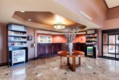 Photo 5 - Comfort Suites Dulles Airport