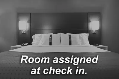 Photo 5 - Holiday Inn Express Stockton Southeast by IHG
