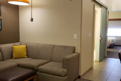 Photo 5 - Hyatt Place Savannah Airport