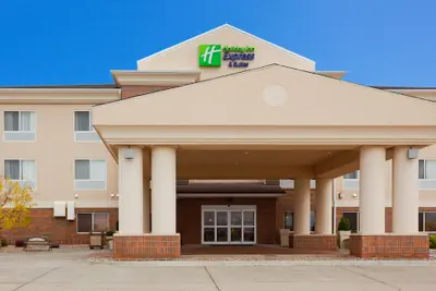 Photo 2 - Holiday Inn Express & Suites Yankton by IHG